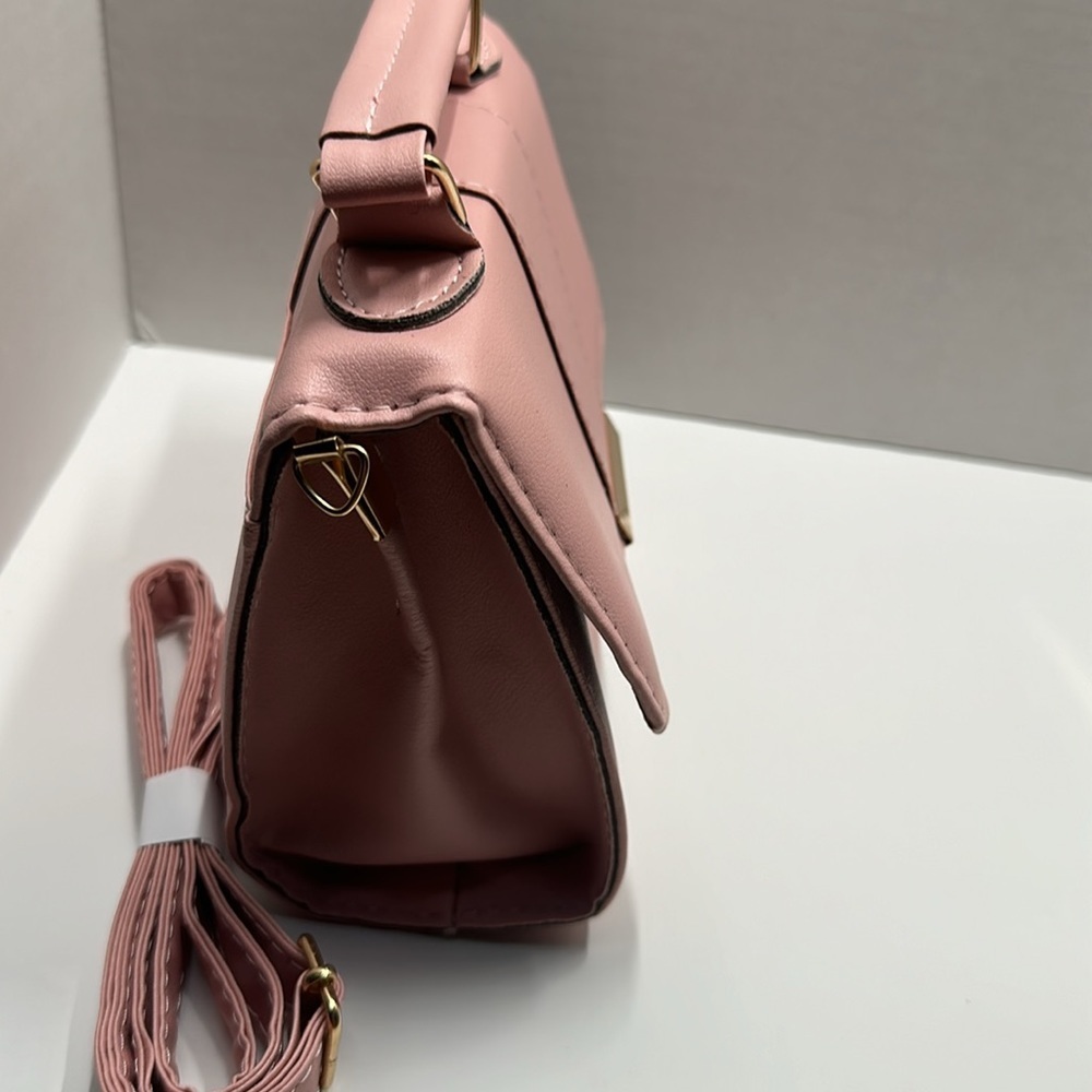 Retro, light, soft pink fashionable small flap crossbody bag - Picture 4 of 15